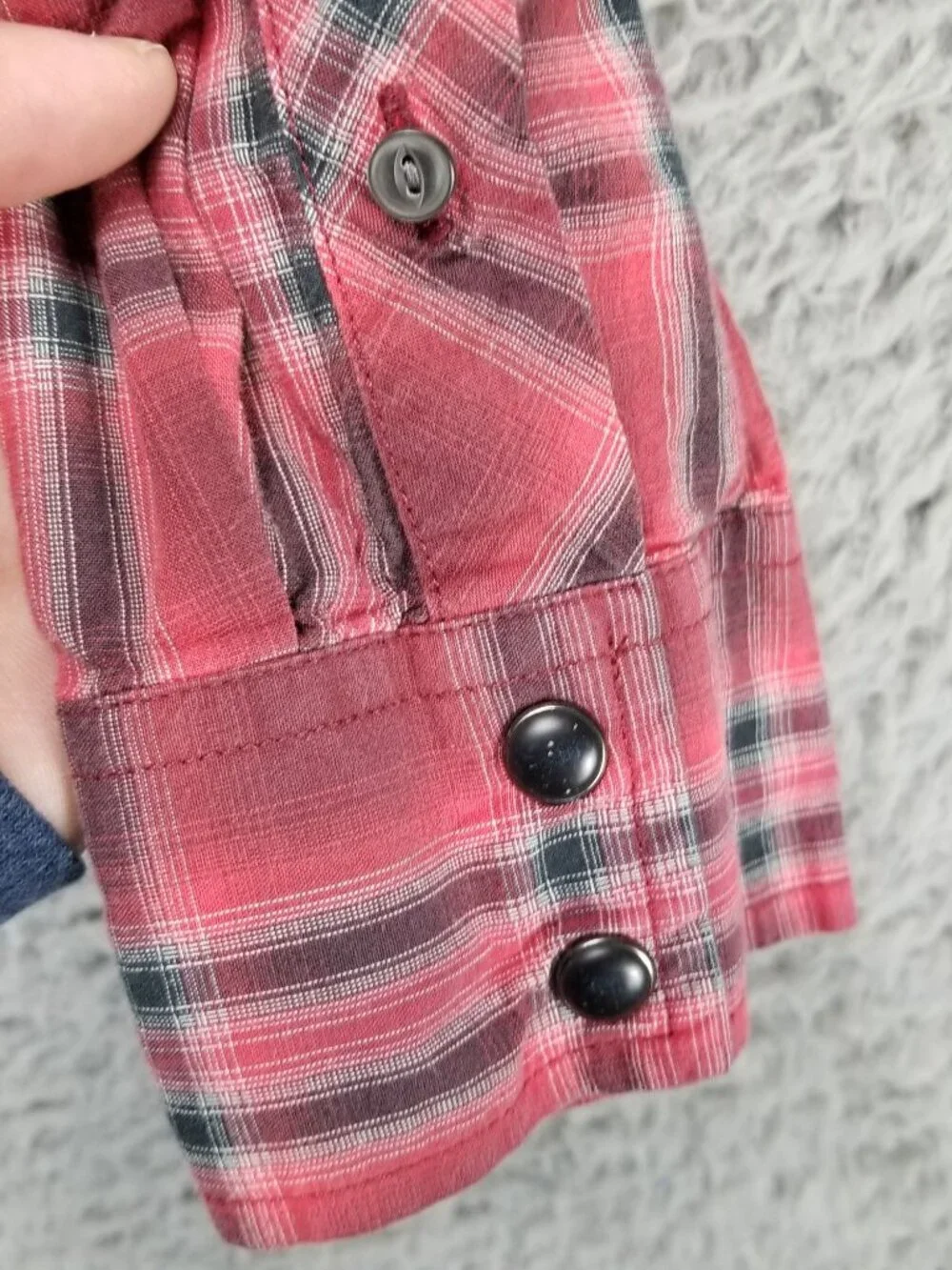 American Eagle Outfitters Shirt Mens Large Red Plaid Long Sleeve Button Up Slim - Picture 5 of 10